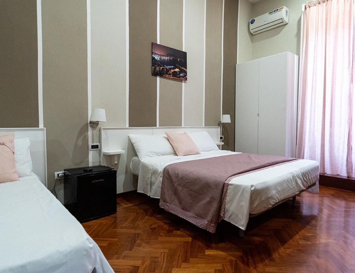 I 4 Diamanti Di Napoli Bed & Breakfast Eksteriør bilde